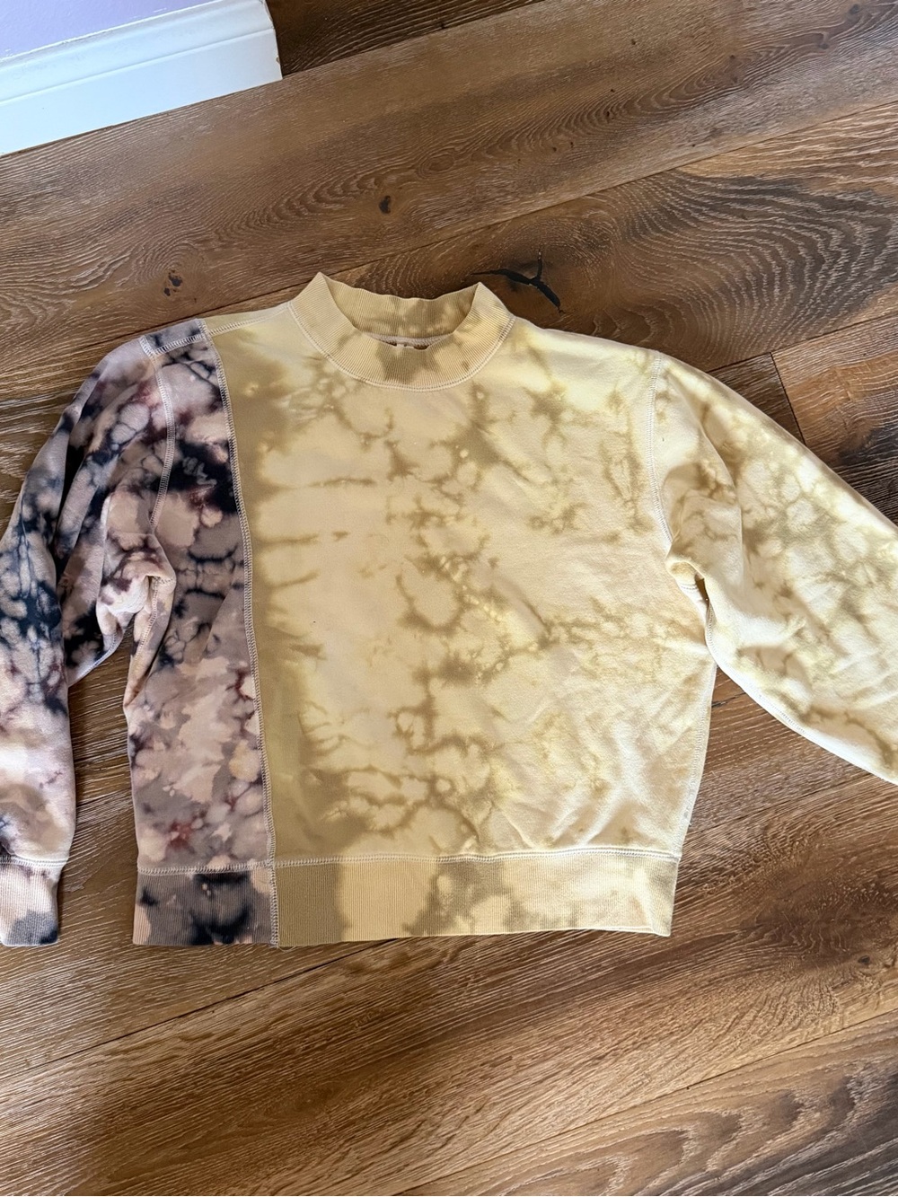 Anthropologie crewneck sweatshirt - new
